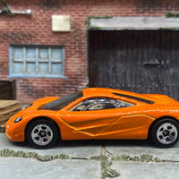 Loose Hot Wheels - McLaren F1 - Orange