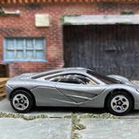 Loose Hot Wheels - McLaren F1 - Silver