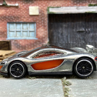 Loose Hot Wheels: McLaren P1 Dressed in Silver and Orange