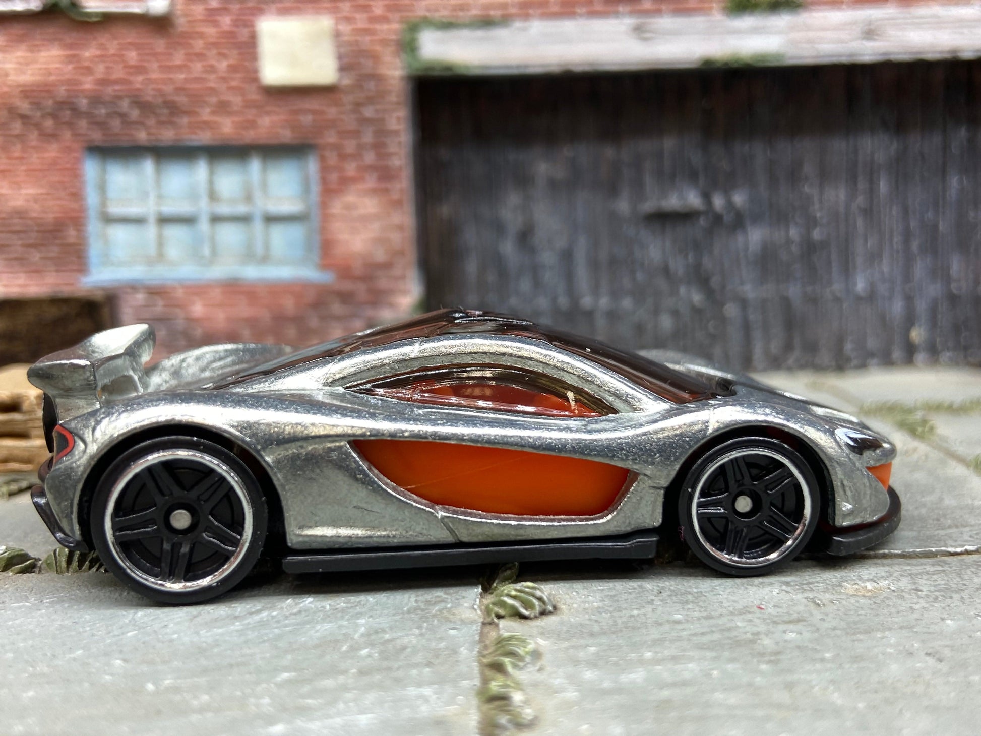 Loose Hot Wheels -McLaren P1 - Silver and Orange