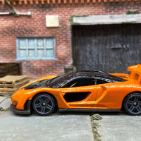 Loose Hot Wheels: McLaren Senna Dressed in Orange