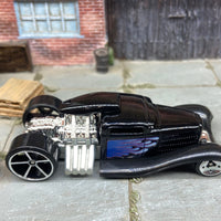 Loose Hot Wheels Mid Mill Ford Model A Dragster Dressed in Black with Flames