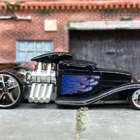 Loose Hot Wheels Mid Mill Ford Model A Dragster Dressed in Black with Flames