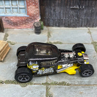 Loose Hot Wheels - Mod Rod Hot Rod - Black and Yellow Broken Promises