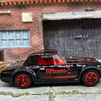 Loose Hot Wheels Nissan Fairlady 2000 - Black and Red 52