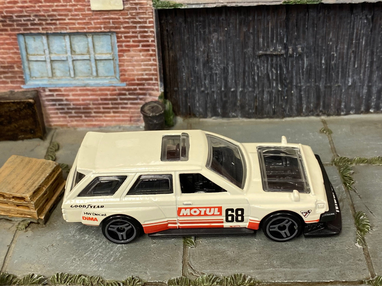 Loose Hot Wheels - Nissan Maxima Drift Car - White and Red Motul Racing 68