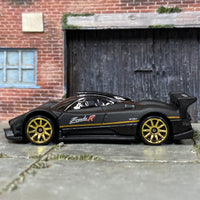 Loose Hot Wheels - Pagani Zonda R - Satin Black, Red, Silver and Gold