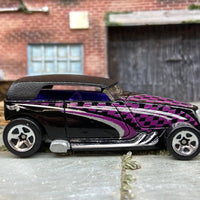 Loose Hot Wheels Phaeton Hot Rod Dressed in Black and Purple Checkered