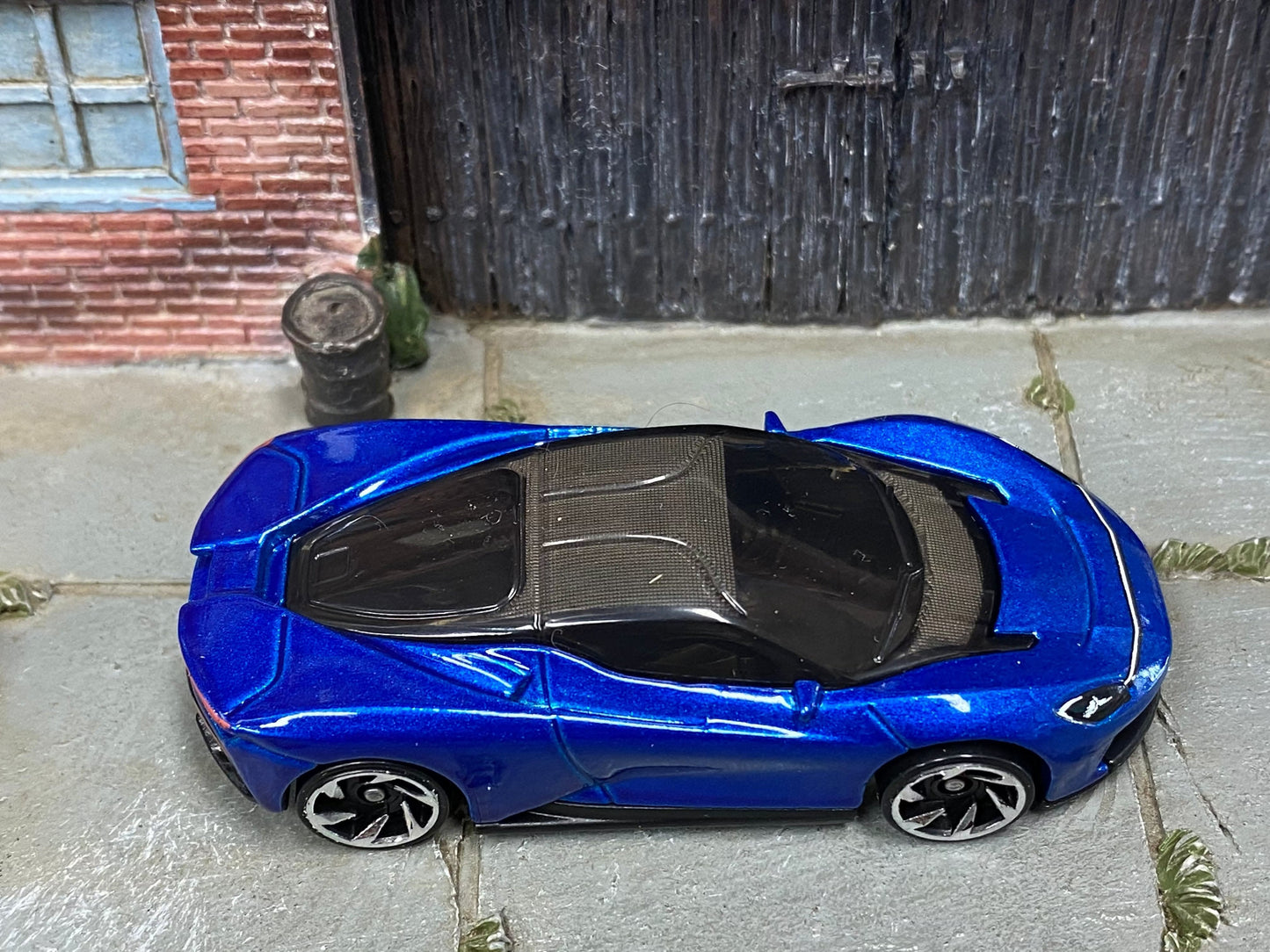 Loose Hot Wheels - Pininfarina Battista - Blue