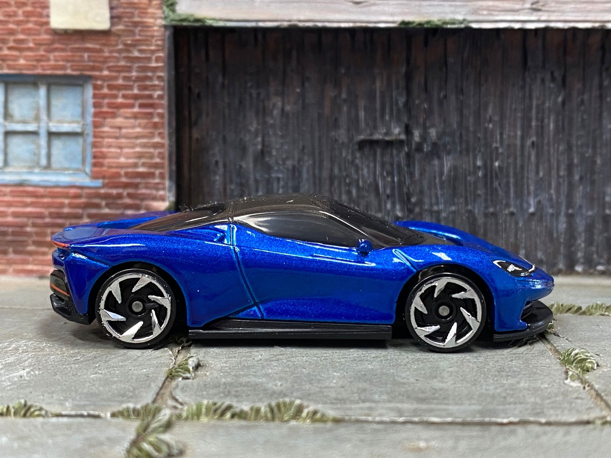 Loose Hot Wheels - Pininfarina Battista - Blue