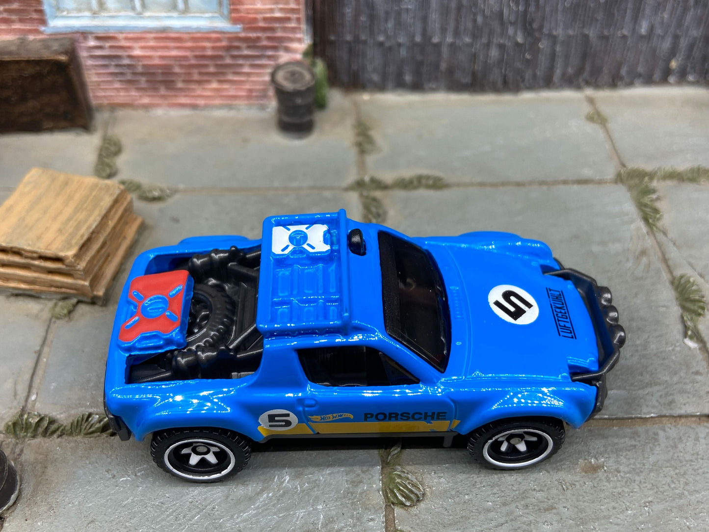 Loose Hot Wheels - Porsche 914 Safari - Blue