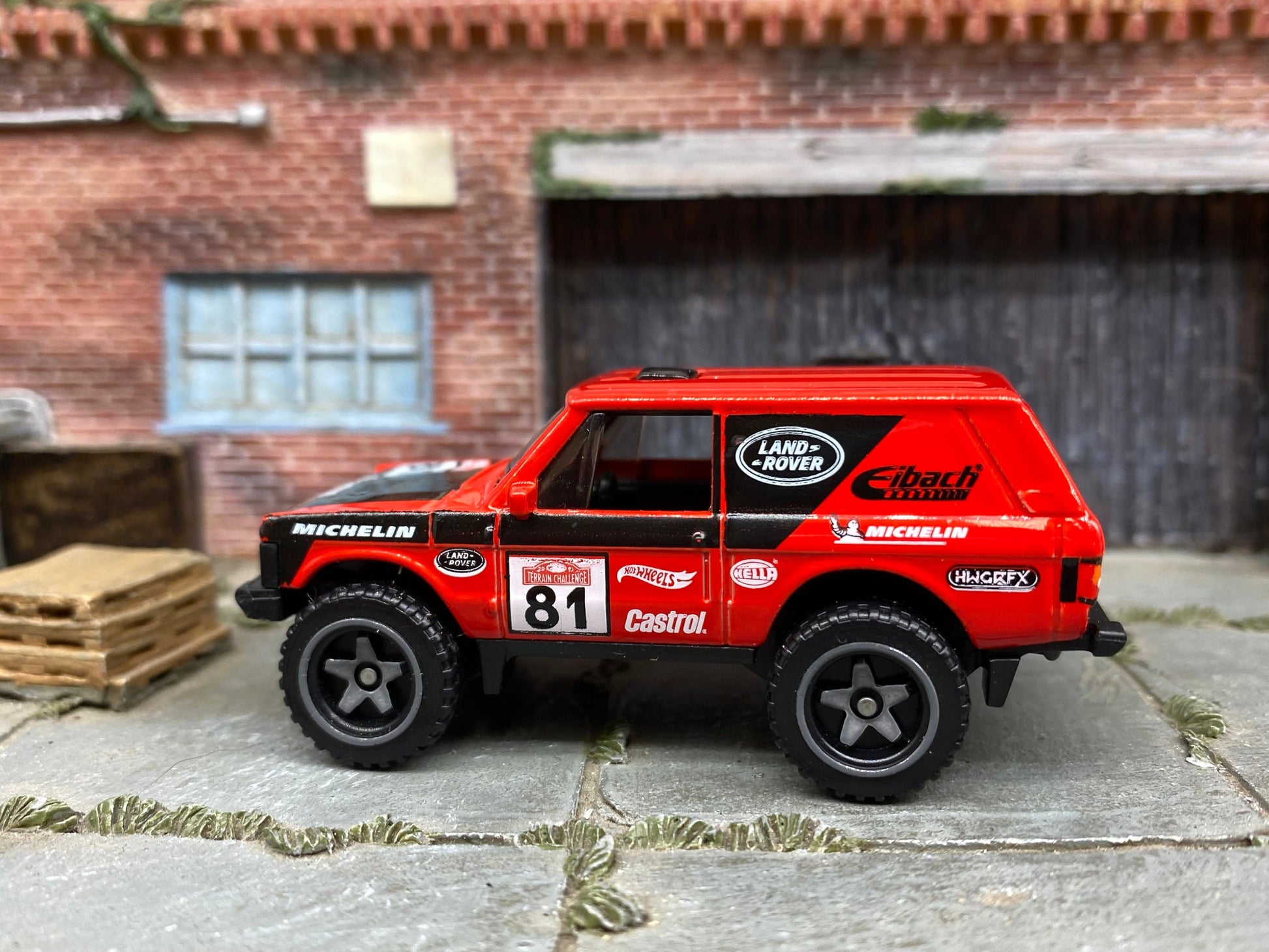 Loose Hot Wheels - Range Rover Classic - Red 81 Off Road