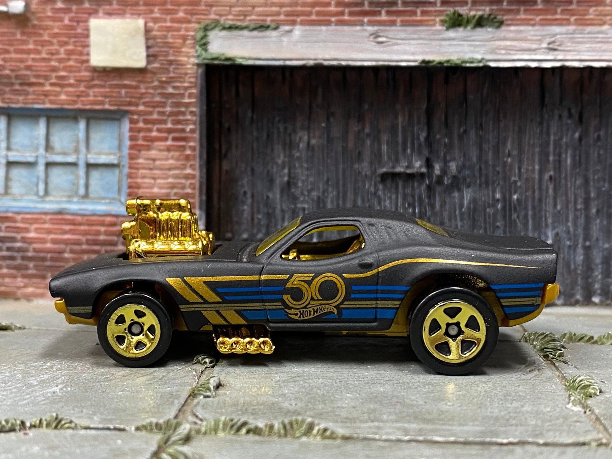 Loose Hot Wheels - Rodger Dodger - Satin Black and Gold 50th Anniversary