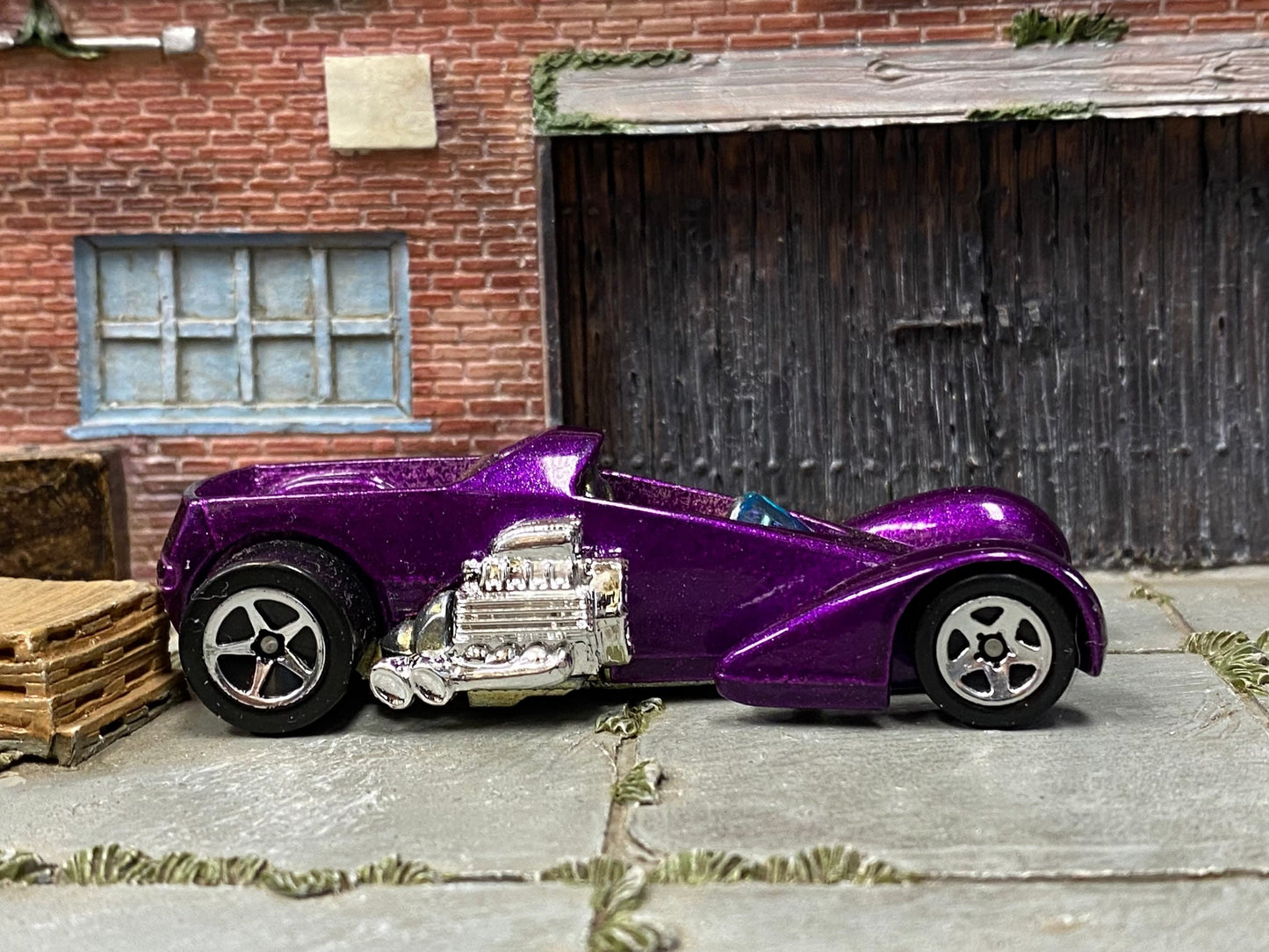 Loose Hot Wheels - Screamin Hauler Race Car - Purple