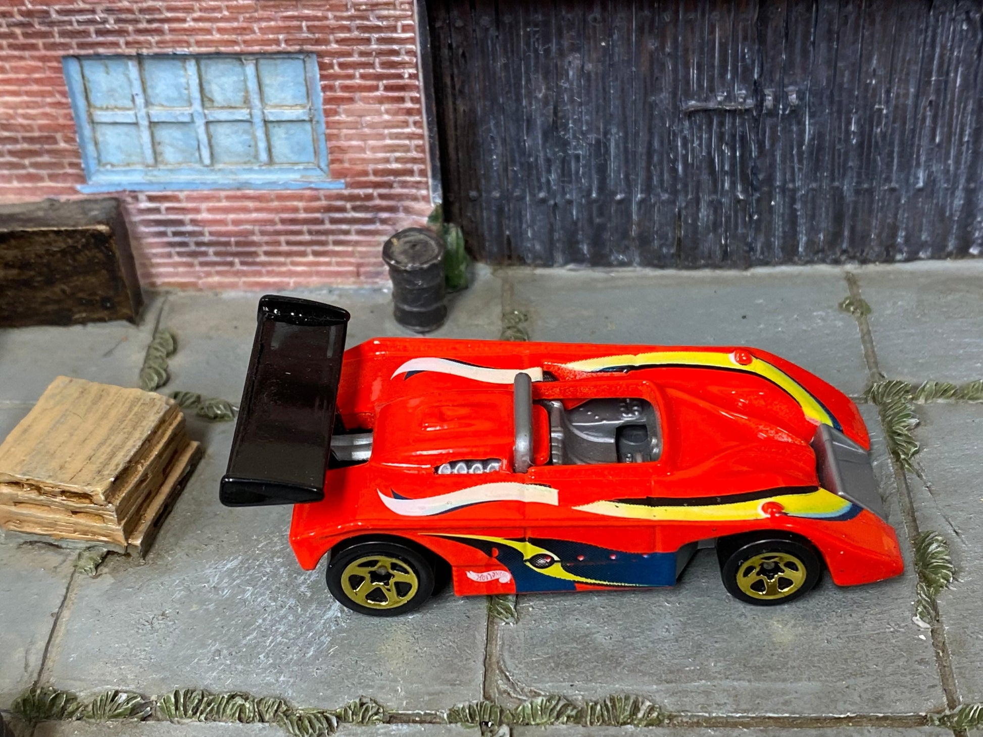 Loose Hot Wheels - Shadow MK IIa Race Car - Red, Yellow and Blue