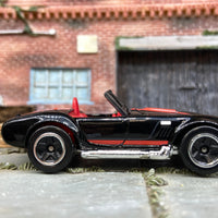 Loose Hot Wheels Shelby Cobra 427 S/C Dressed in Black and Red