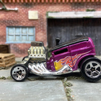 Loose Hot Wheels Shift Kicker Hot Rod Dressed in Pink with Flames