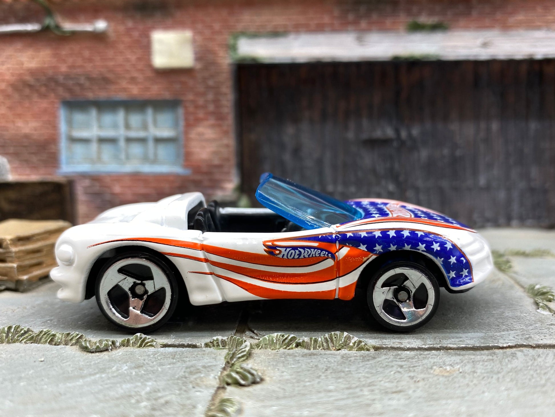Loose Hot Wheels - Sting Ray III - White with Stars and Stripes