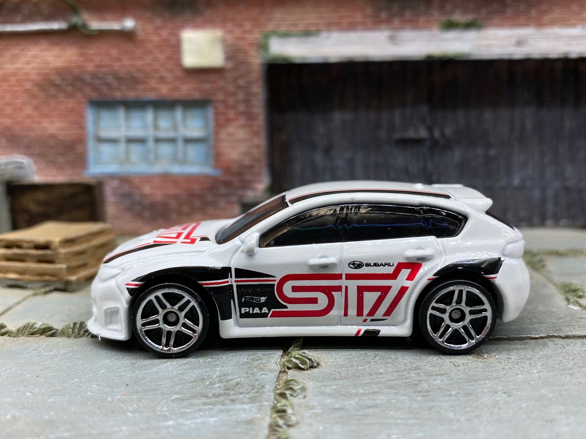 Loose Hot Wheels - Subaru WRX STI - White, Red and Black