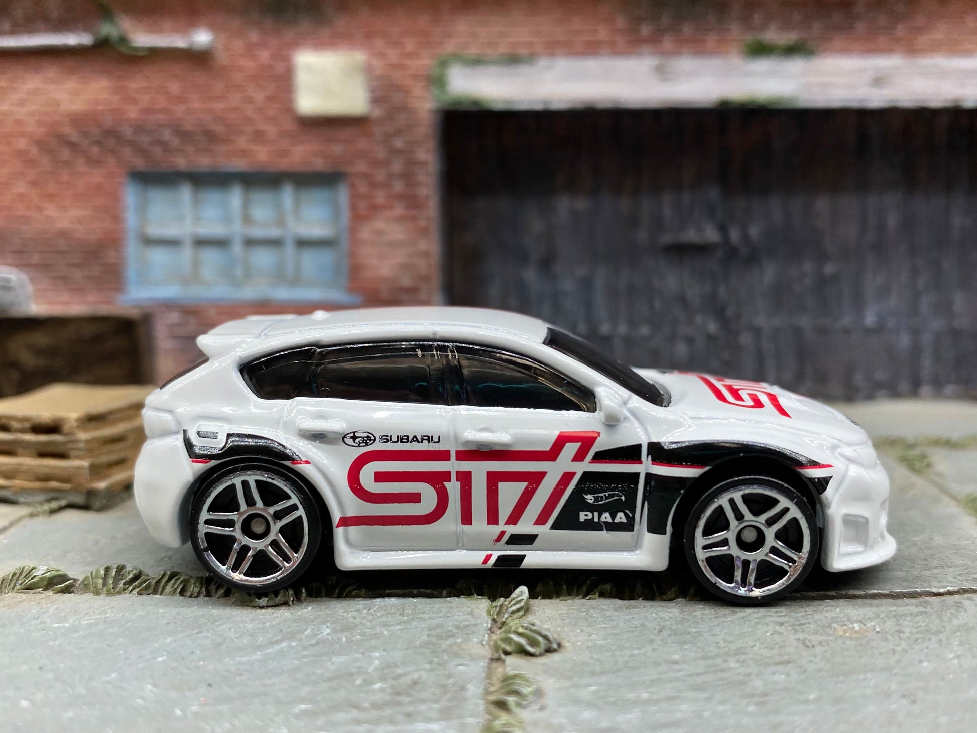 Loose Hot Wheels - Subaru WRX STI - White, Red and Black