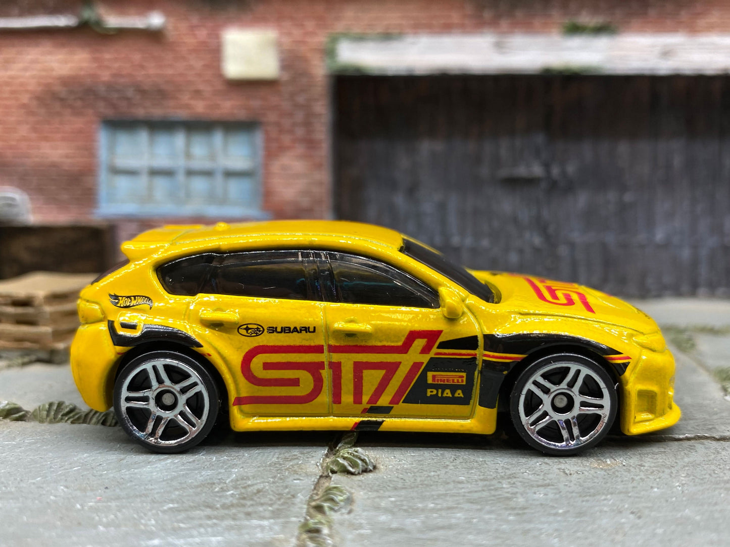 Loose Hot Wheels - Subaru WRX STI - Yellow, Black and Red