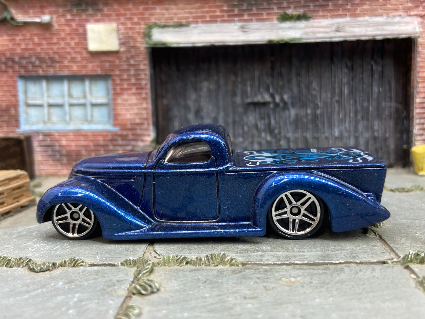 Loose Hot Wheels - Super Smooth Lowrider Truck - Blue