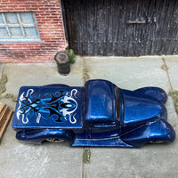 Loose Hot Wheels: Super Smooth Lowrider Truck - Blue