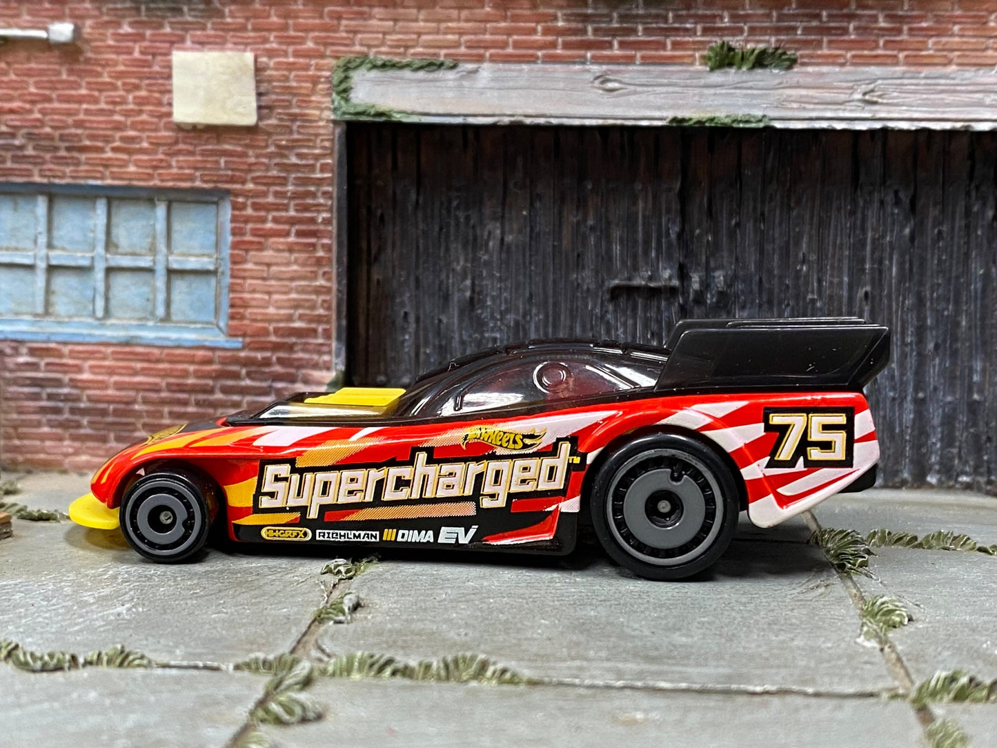 Loose Hot Wheels - Supercharged Funny Car Dragster - Red and Yellow 75