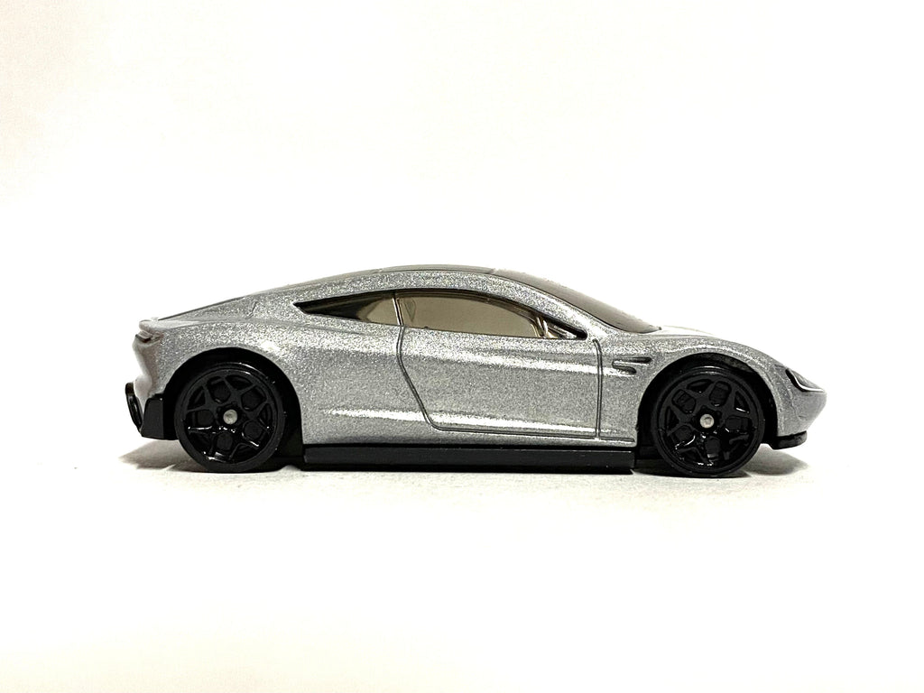 Tesla roadster best sale 2020 hot wheels