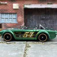 Loose Hot Wheels - Triumph TR6 - Green and Black 54