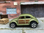 Loose Hot Wheels - Volkswagen VW Beetle - Green Wood Grain