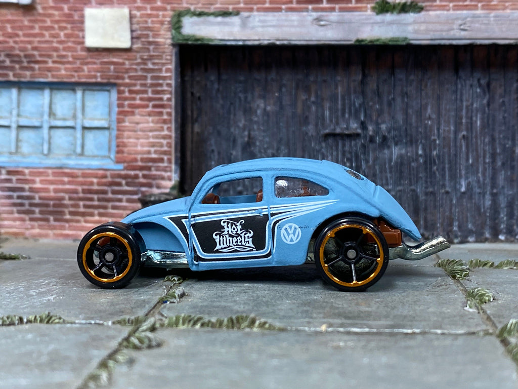 Loose Hot Wheels - VW Custom Volkswagen Beetle - Satin Blue, Black and White Hot Wheels