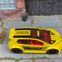 Loose Hot Wheels - VW Volkswagen Golf GTI - Yellow and Black MOMO