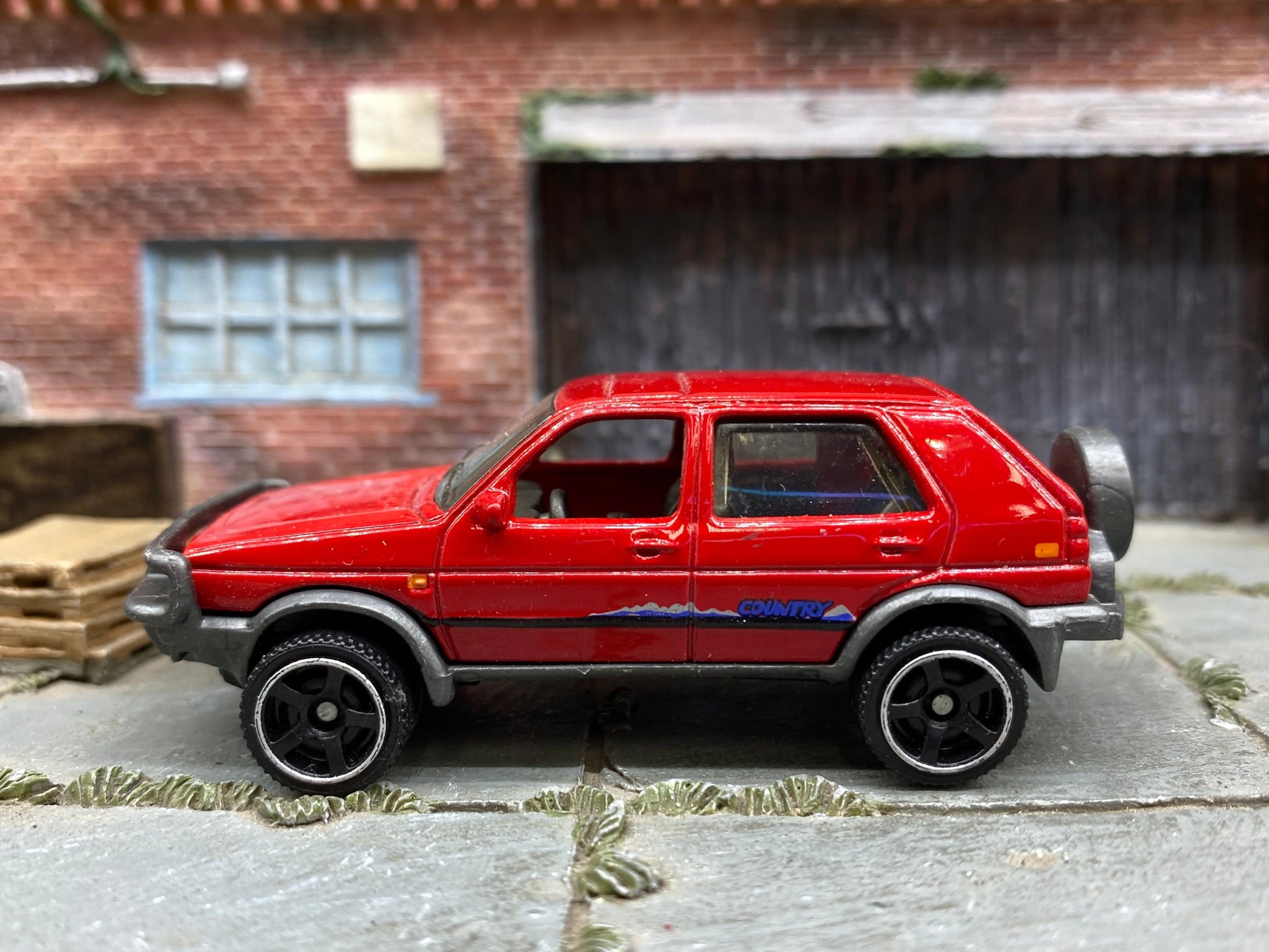 Loose Matchbox - 1990 VW Volkswagen Golf - Red