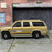 Loose Matchbox - 2000 Chevy Suburban - Gold Boone County Sheriff