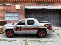 Matchbox 2007 Honda Ridgeline Silver 71 loose diecast - side profile detail shot