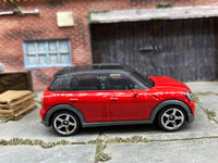 Matchbox 2011 Mini Cooper Countryman red loose diecast - gallery image 3 of 3