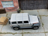 Matchbox 2018 Jeep Wrangler JL 4 Door White loose diecast - side profile detail shot