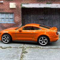 Loose Matchbox - 2019 Ford Mustang Coupe - Orange