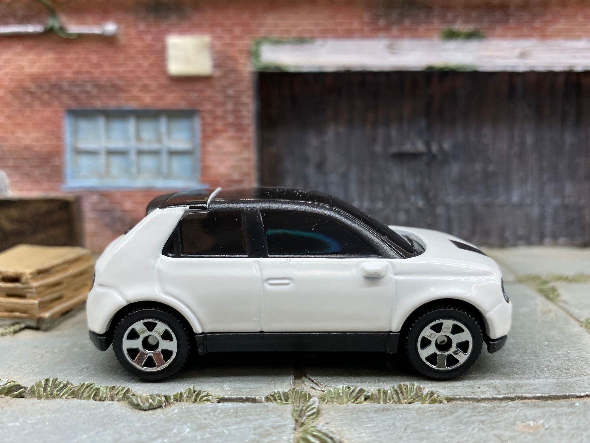 Loose Matchbox - 2020 Honda E - White