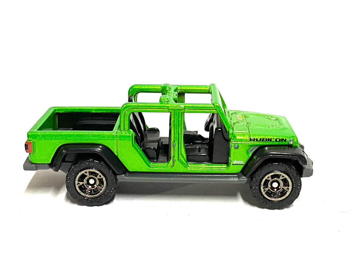 Matchbox 2020 Jeep Gladiator Truck in Green, loose diecast car
