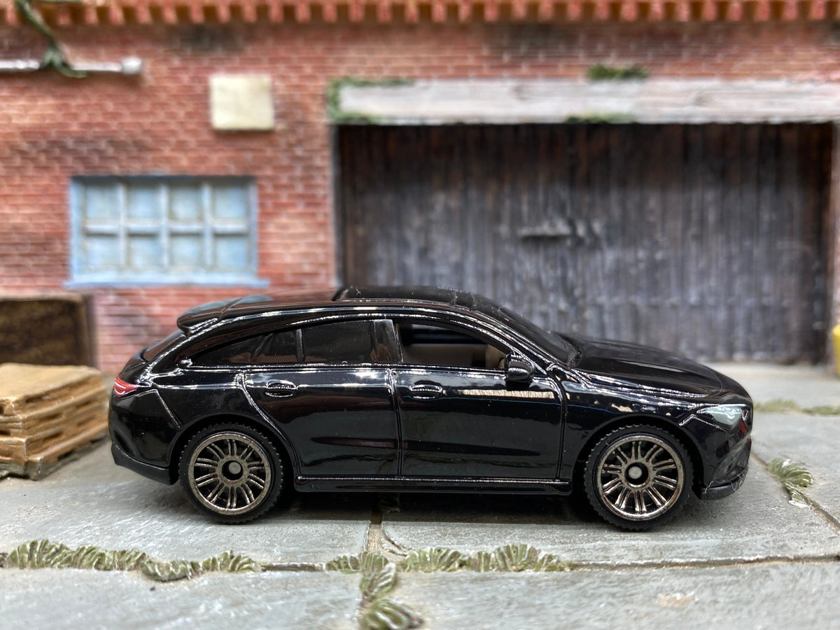 Matchbox 2020 Mercedes-Benz CLA Shooting Brake in Black, loose diecast car