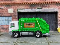 Matchbox Garbage King Trash Truck in Green and White, loose diecast car