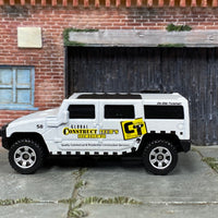 Loose Matchbox - Hummer H2 SUV Concept - White and Black Construction