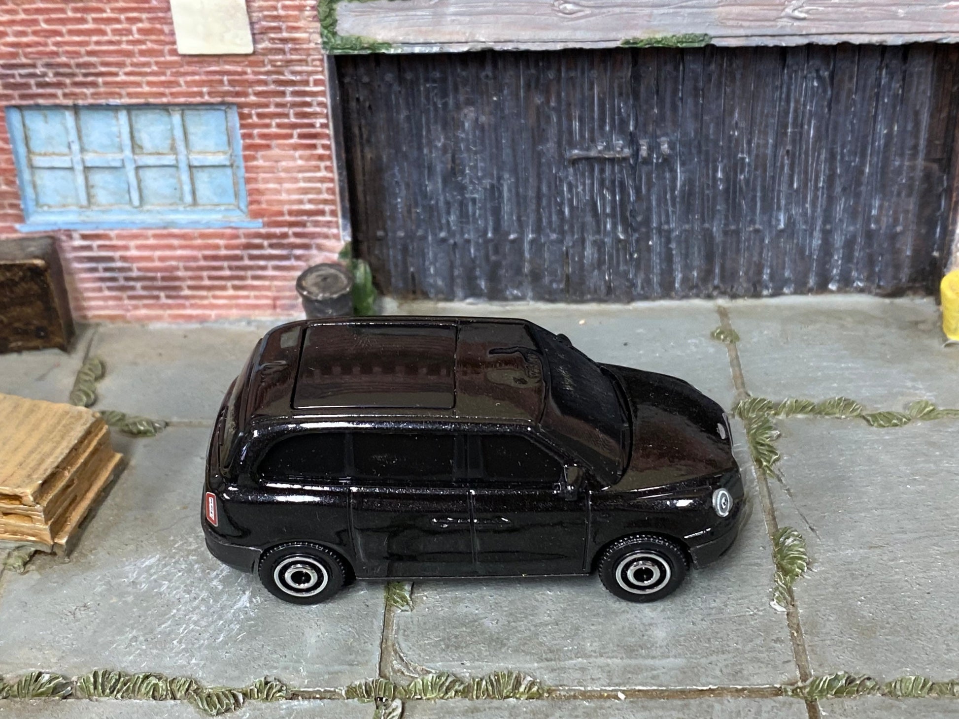 Loose Matchbox - LEVC TX Taxi - Black