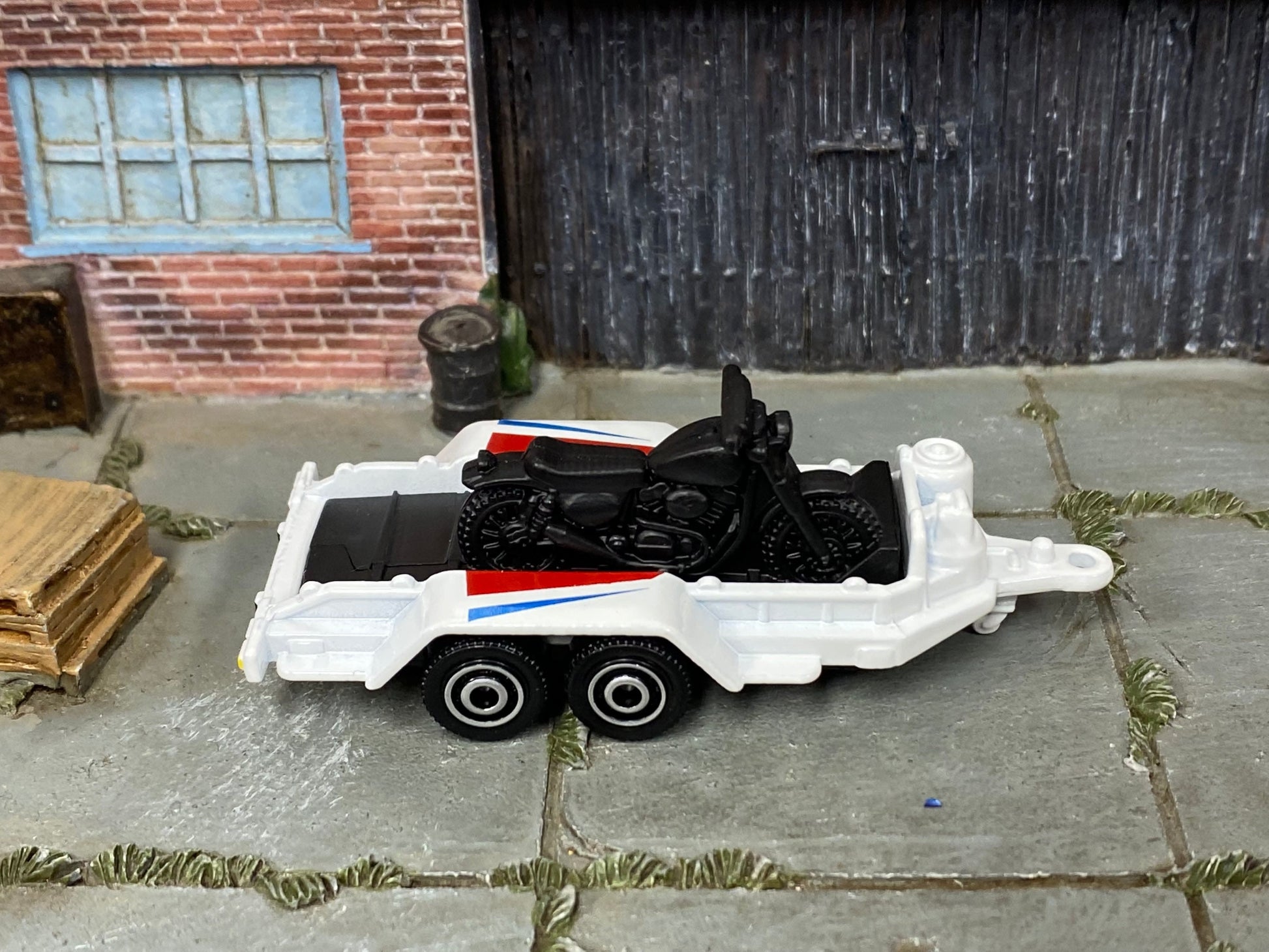 Loose Matchbox - MBX Cycle Trailer Motorcycle - White, Red and Blue