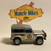 Matchbox LAND ROVER Taylor Construction 1990 SILVER Die Cast metal Car Collectible