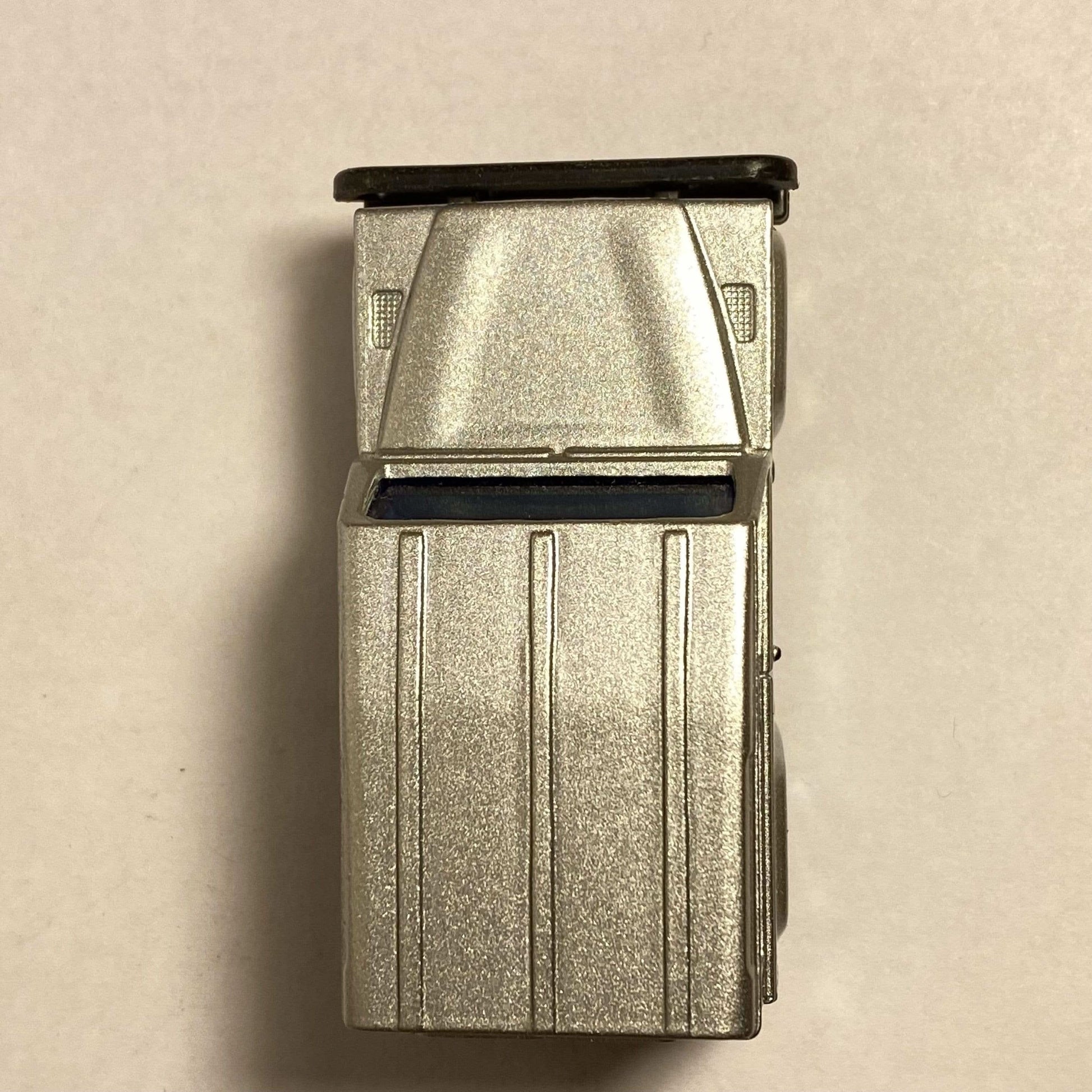 Matchbox LAND ROVER Taylor Construction 1990 SILVER Die Cast metal Car Collectible