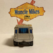 Matchbox LAND ROVER Taylor Construction 1990 SILVER Die Cast metal Car Collectible